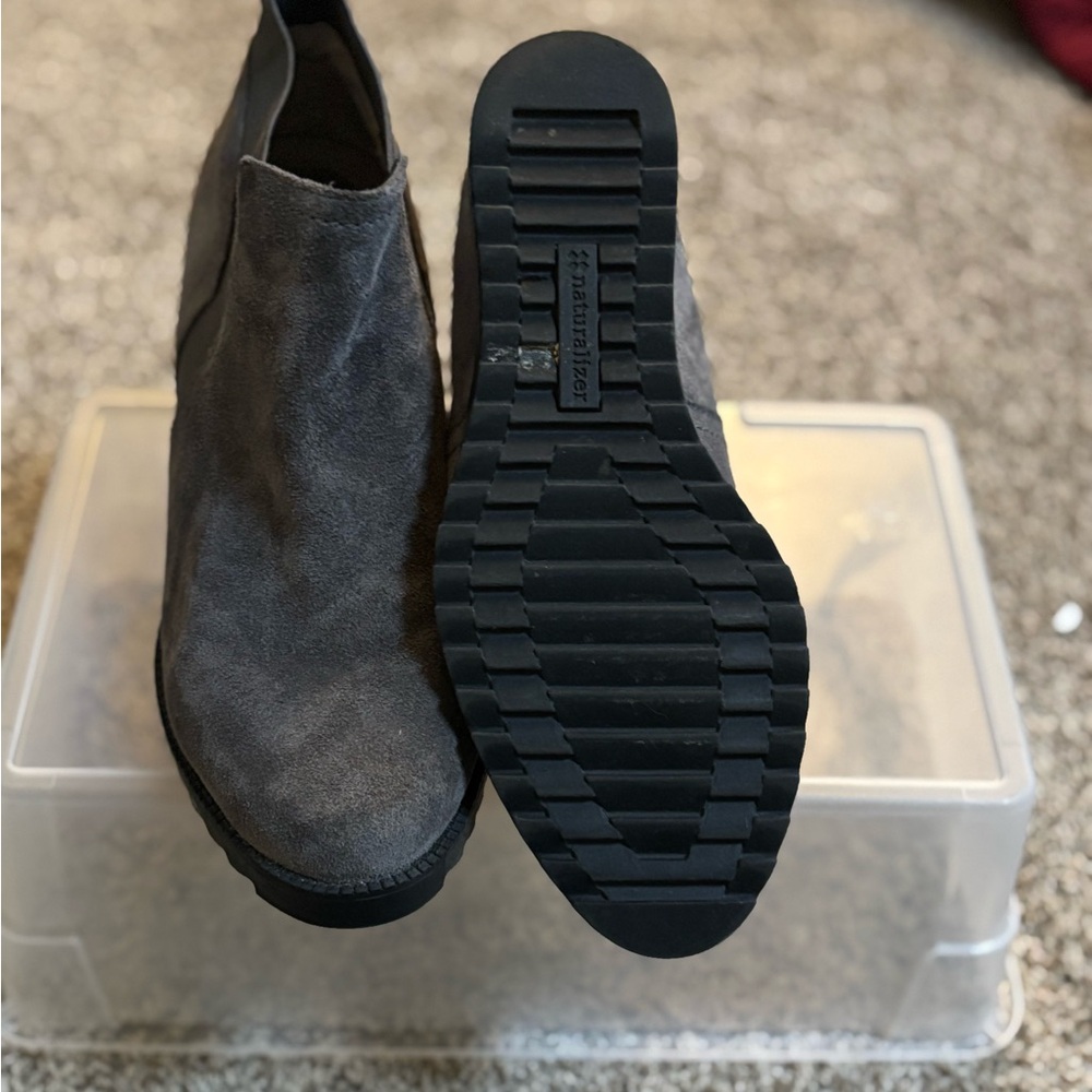 Men's Gray Suede Ankle Boots